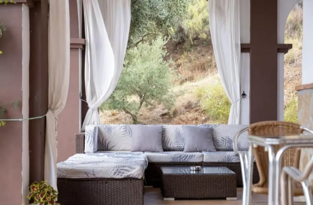 Casa Rural Los Hidalgos Totalan Spain